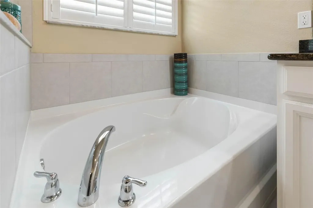 124 Park Place Circle Palm Coast FL 32164