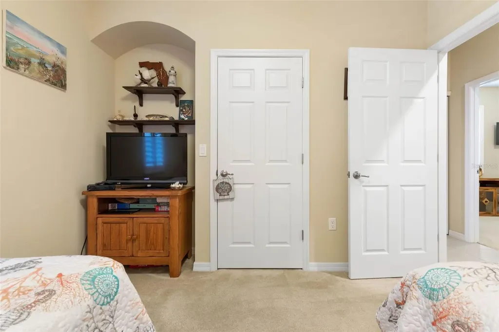 124 Park Place Circle Palm Coast FL 32164