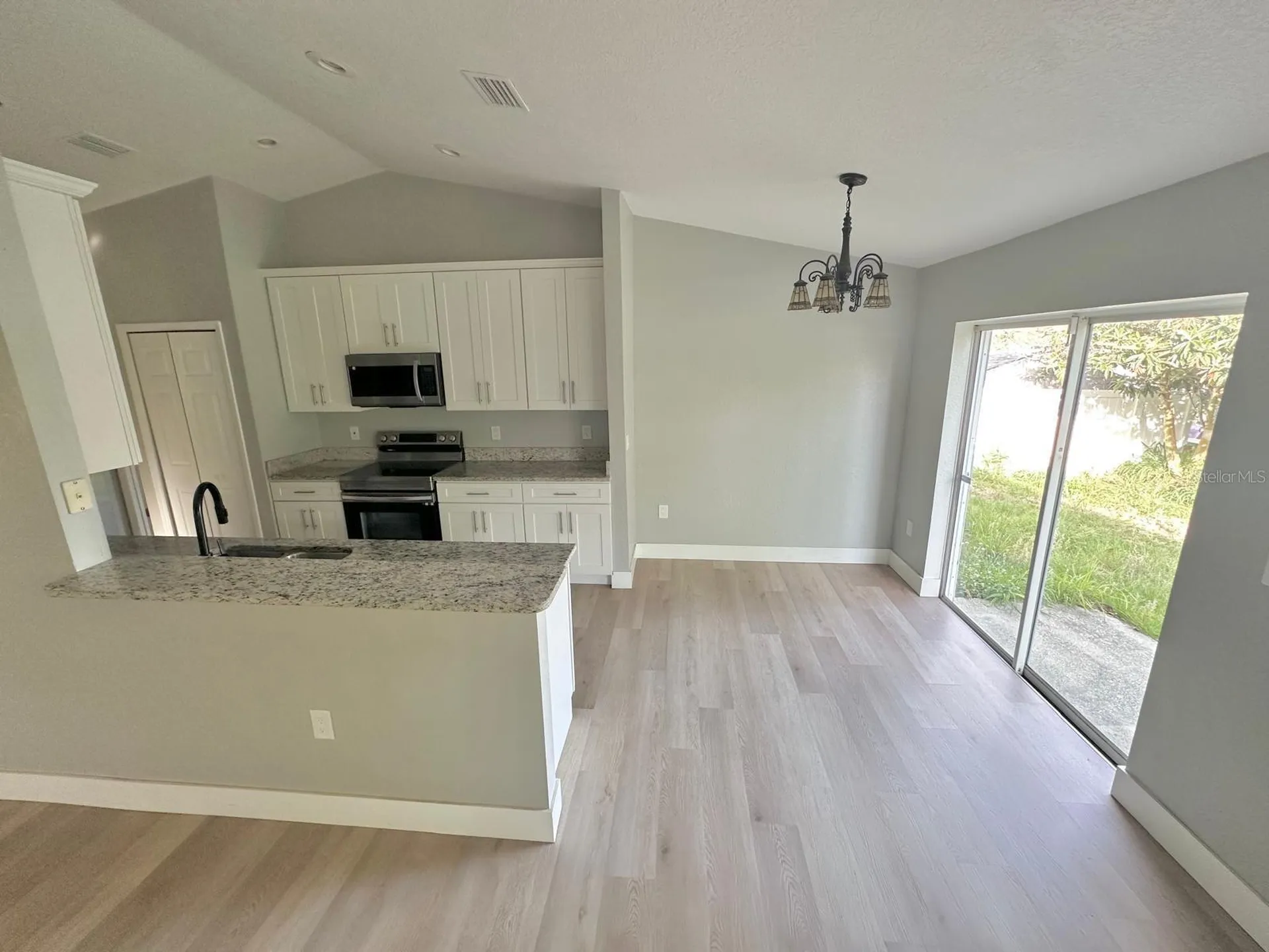 8 Flatfish Drive Kissimmee FL 34759