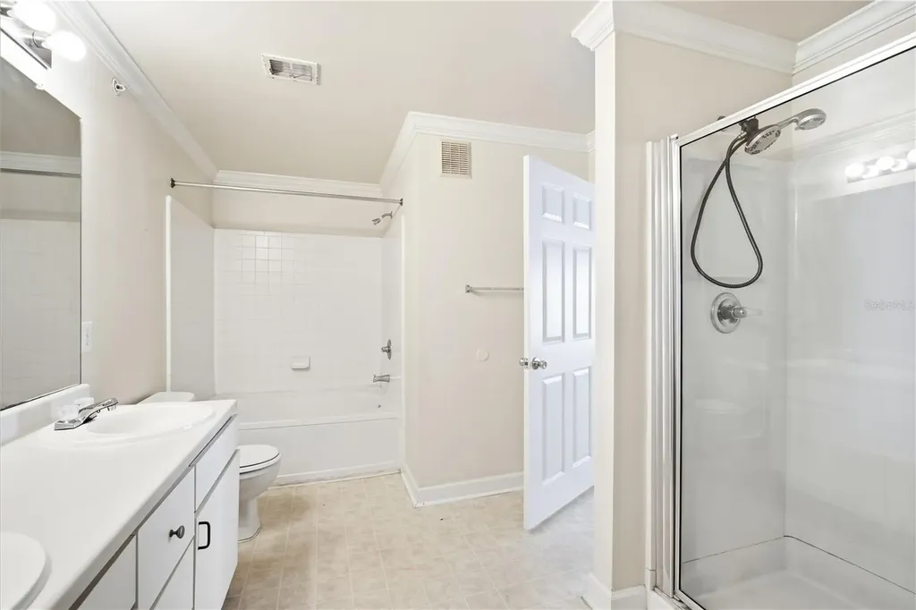 18367 Bridle Club Drive Tampa FL 33647