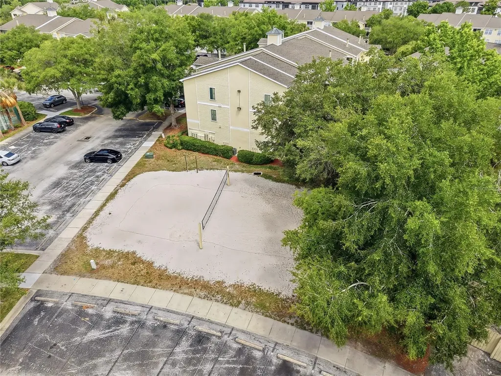 18367 Bridle Club Drive Tampa FL 33647