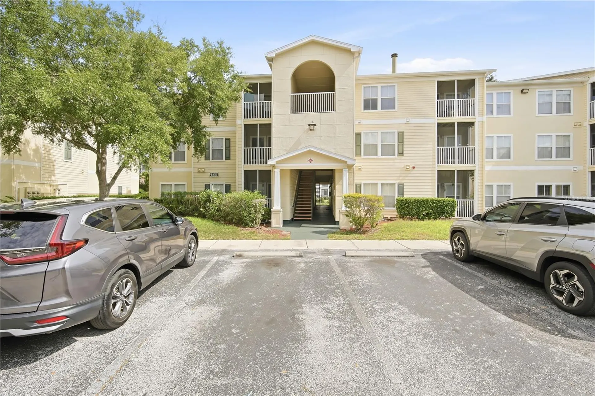 18367 Bridle Club Drive Tampa FL 33647