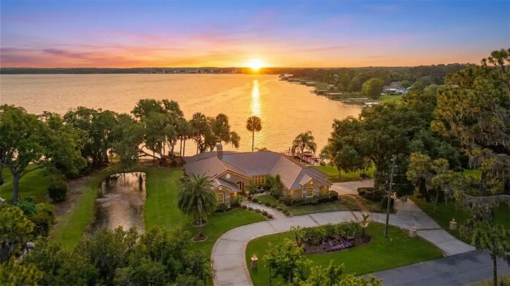 29650 Squirrel Point Road Tavares FL 32778