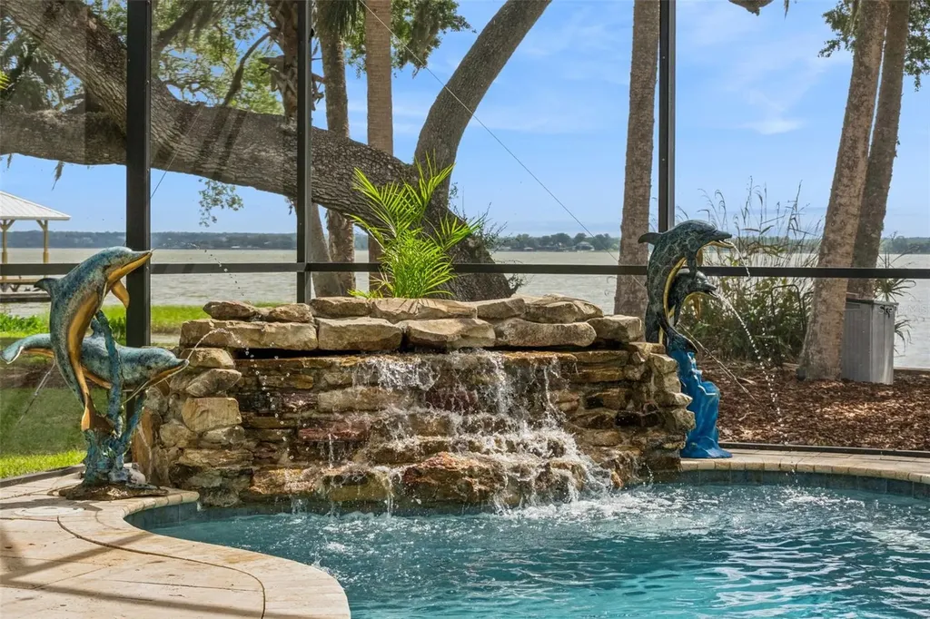 29650 Squirrel Point Road Tavares FL 32778