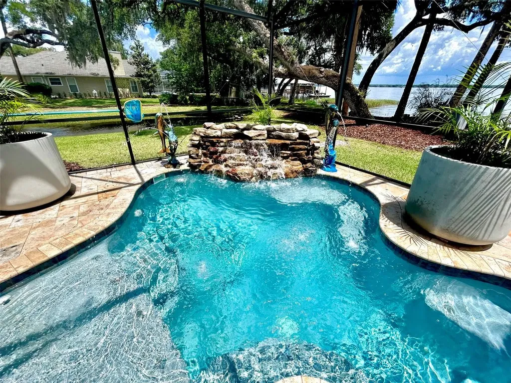29650 Squirrel Point Road Tavares FL 32778