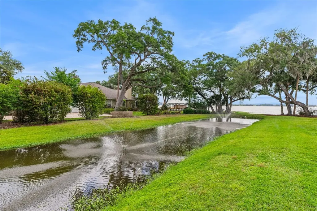 29650 Squirrel Point Road Tavares FL 32778