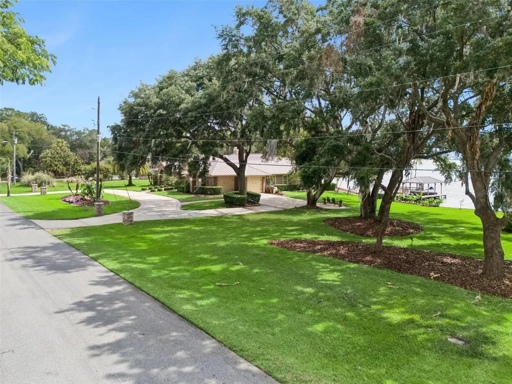 29650 Squirrel Point Road Tavares FL 32778