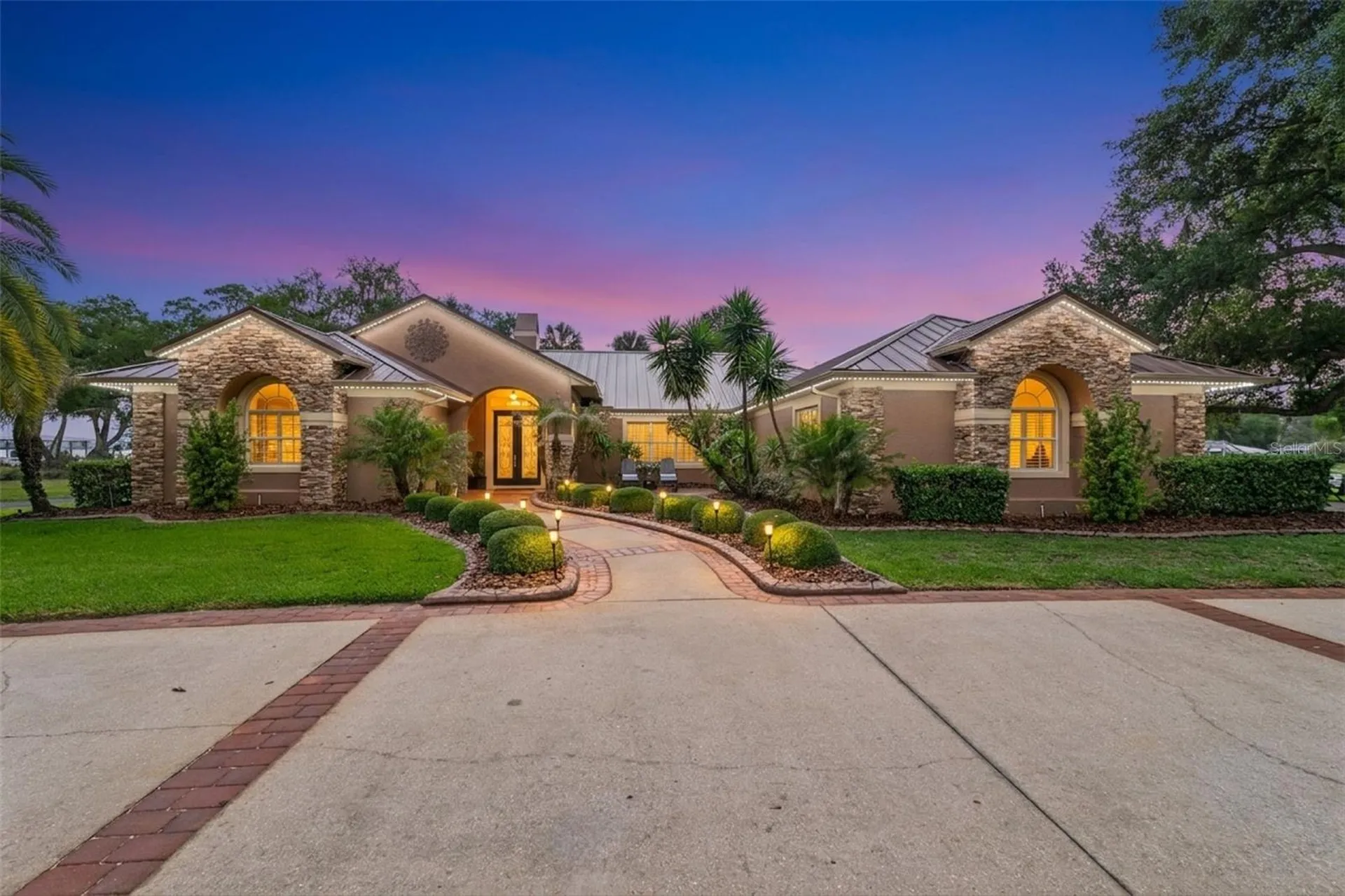 29650 Squirrel Point Road Tavares FL 32778