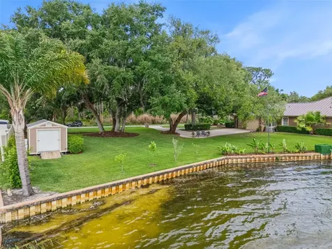 29650 Squirrel Point Road Tavares FL 32778