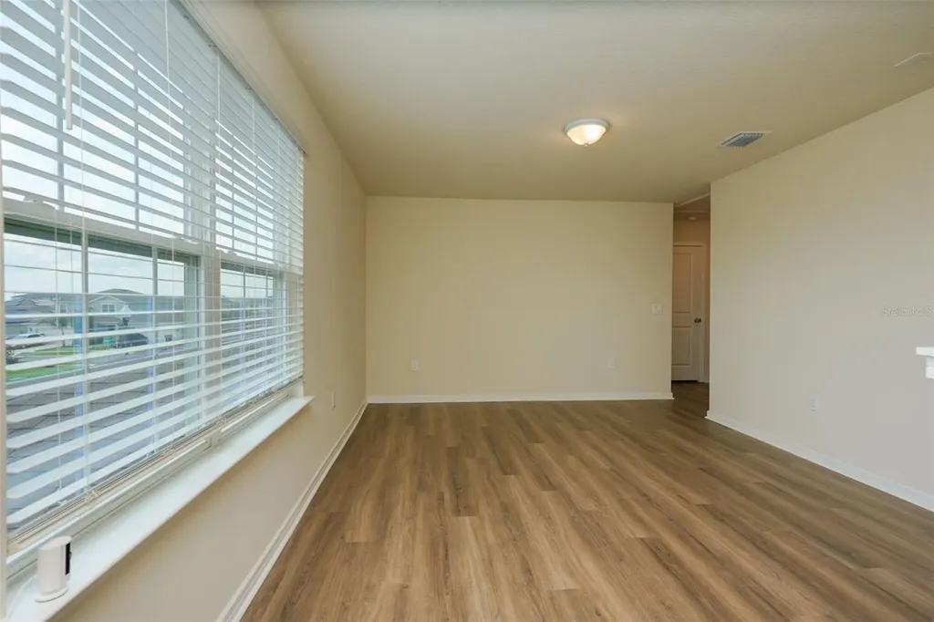1954 Enchanting Court Davenport FL 33897