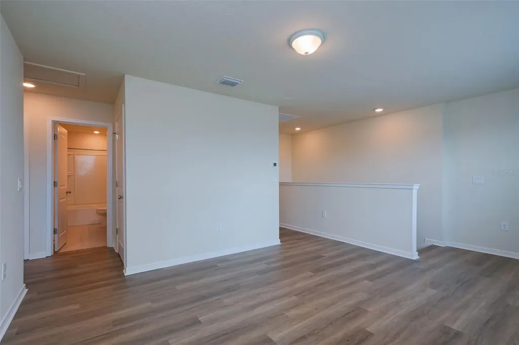 1954 Enchanting Court Davenport FL 33897