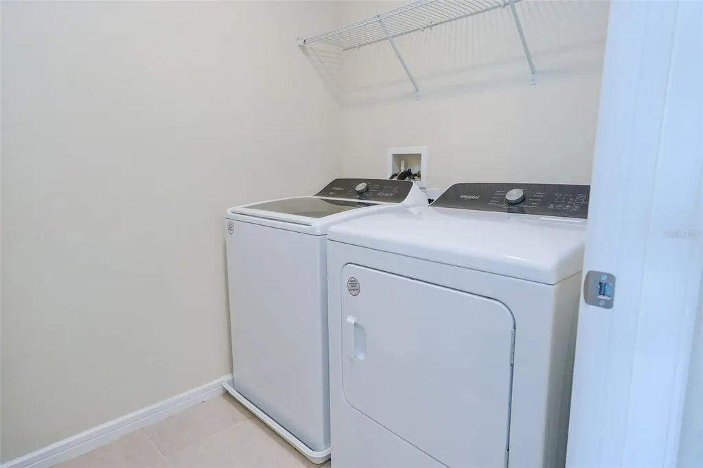 1954 Enchanting Court Davenport FL 33897