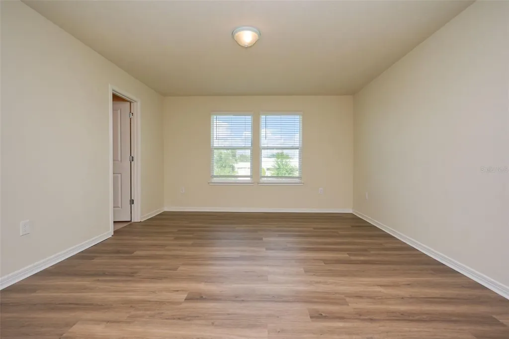 1954 Enchanting Court Davenport FL 33897