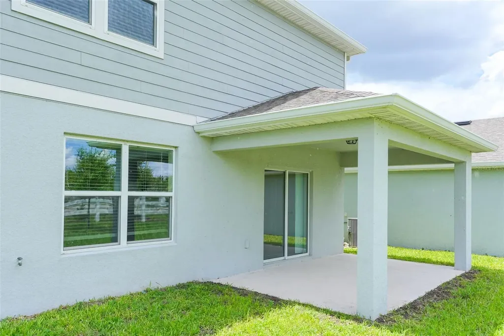 1954 Enchanting Court Davenport FL 33897