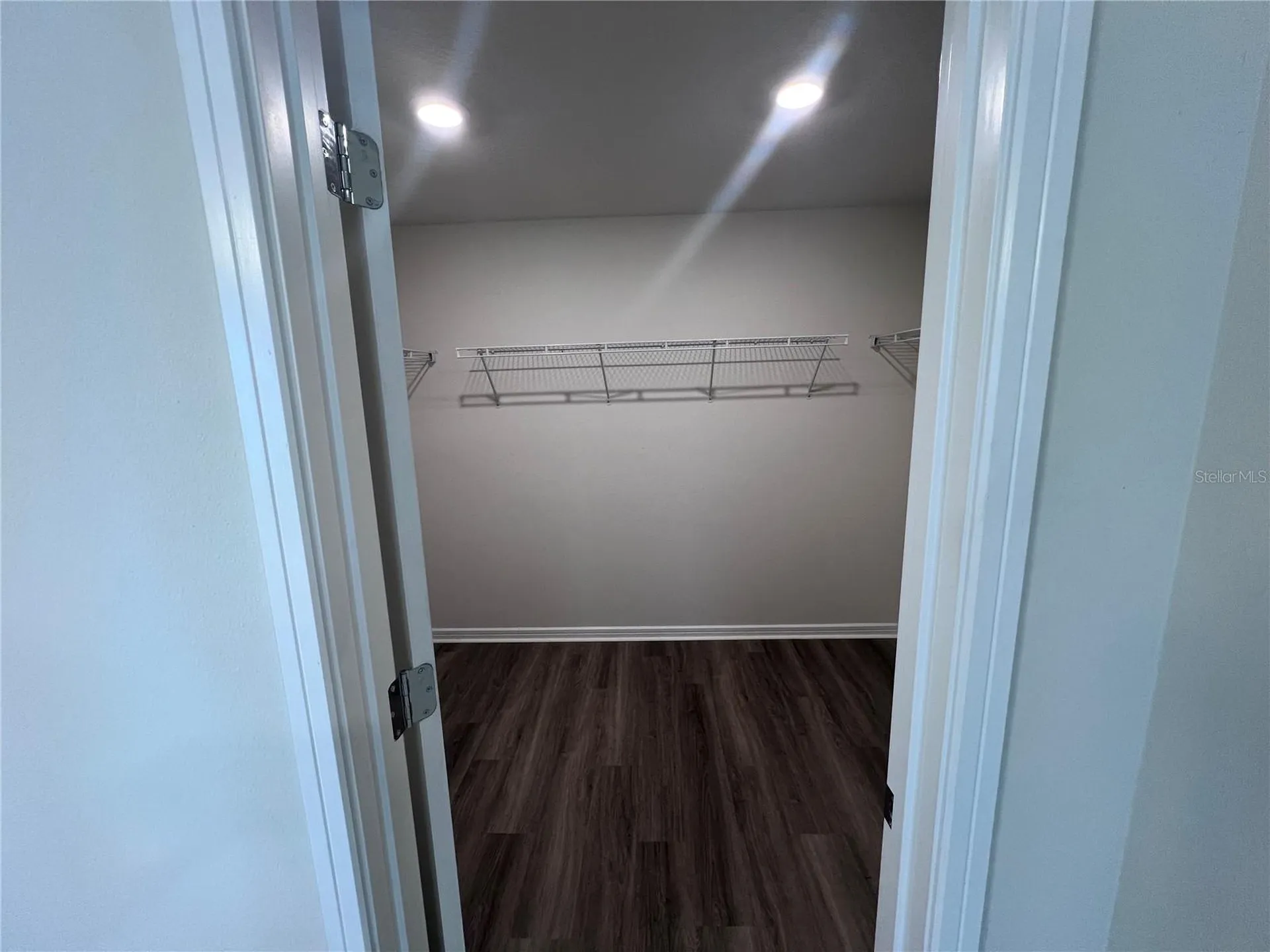1954 Enchanting Court Davenport FL 33897