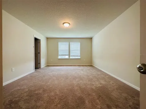 1954 Enchanting Court Davenport FL 33897