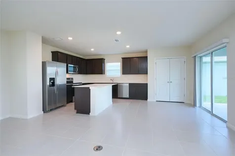 1954 Enchanting Court Davenport FL 33897