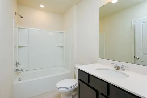 1954 Enchanting Court Davenport FL 33897