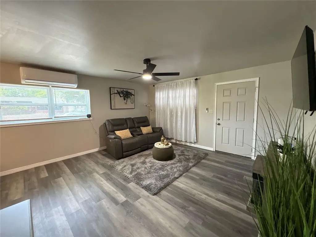 1601 SE 12th Place Gainesville FL 32641