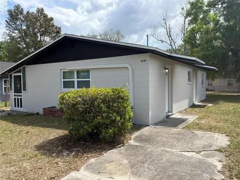 1601 SE 12th Place Gainesville FL 32641