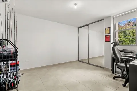 6185 Piedras Blancas Guaynabo PR 00971