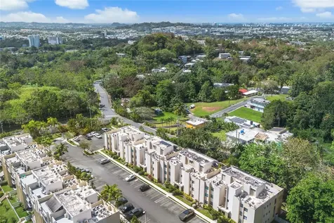6185 Piedras Blancas Guaynabo PR 00971