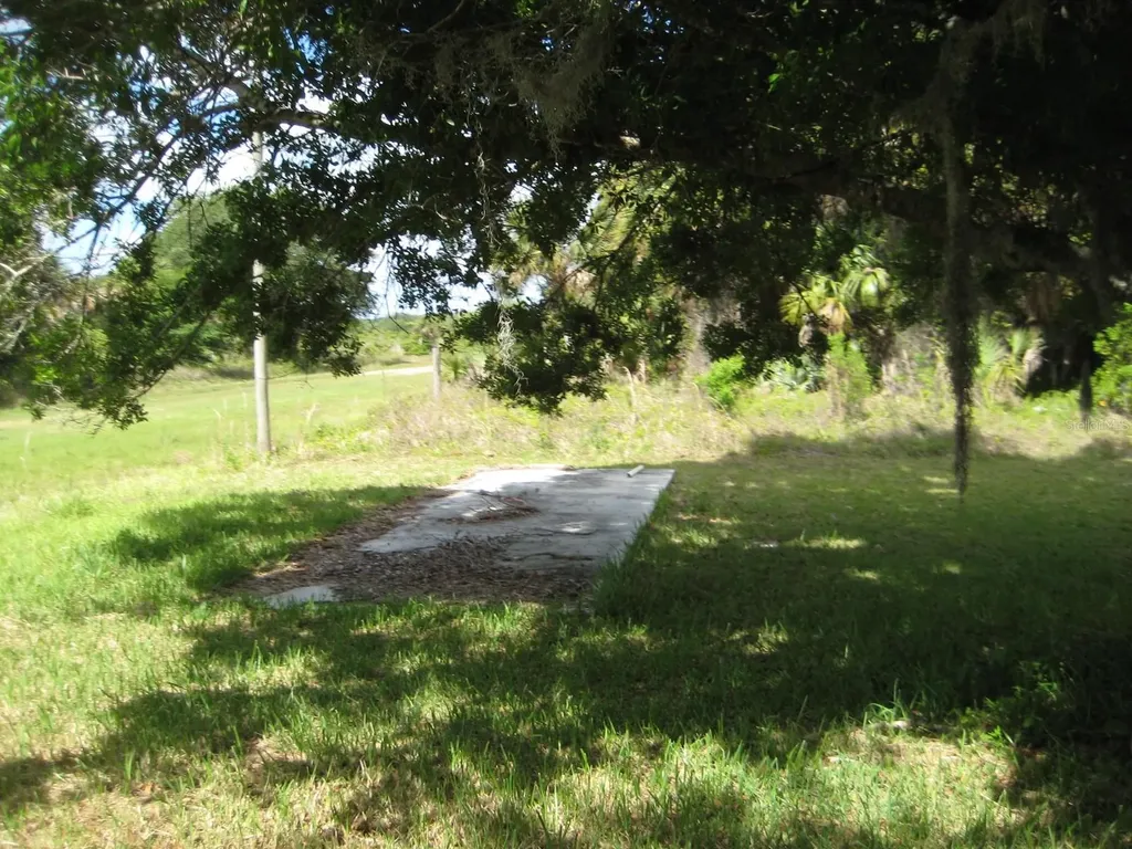 14455 NW 284th Street Okeechobee FL 34972