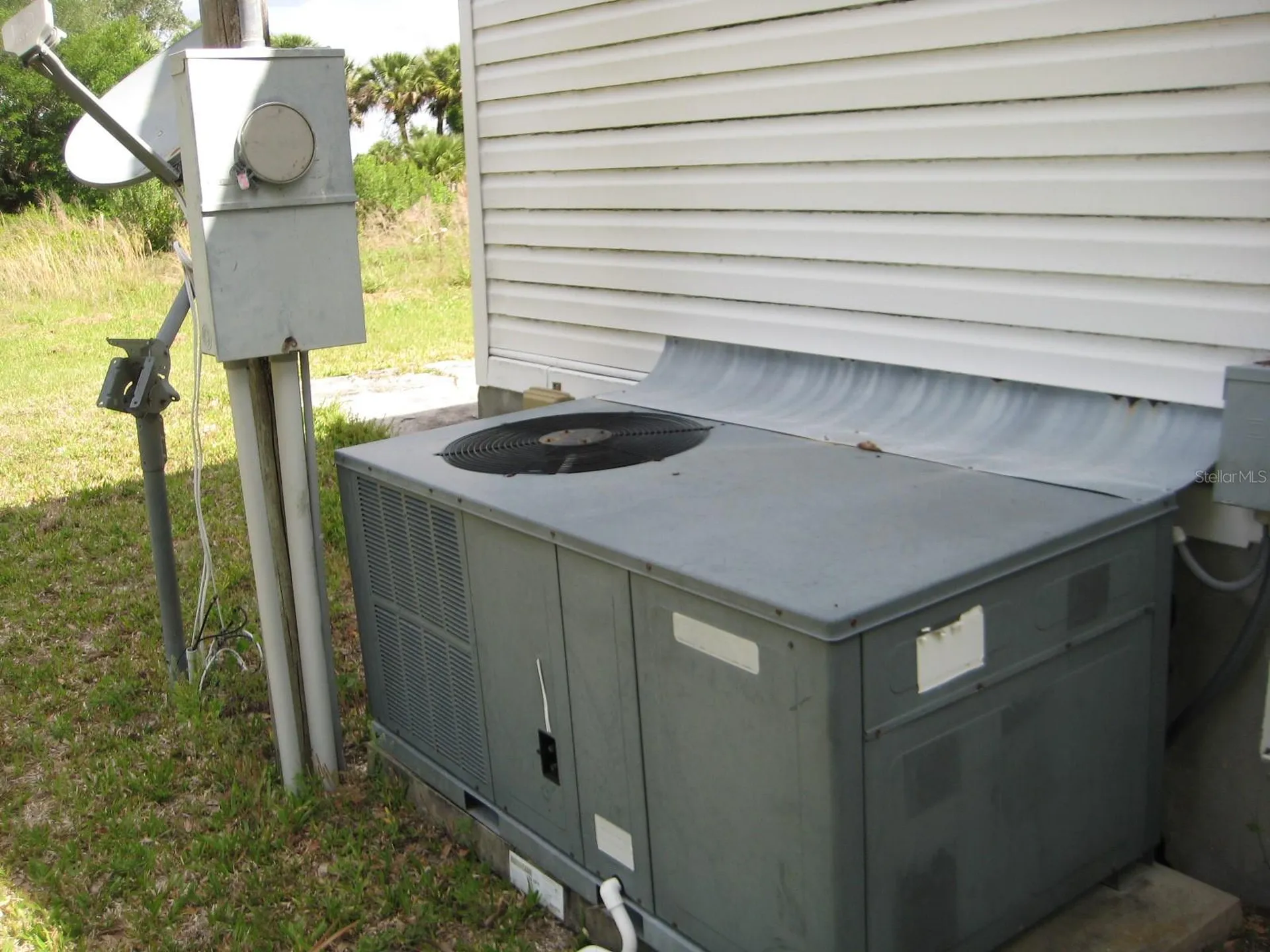 14455 NW 284th Street Okeechobee FL 34972