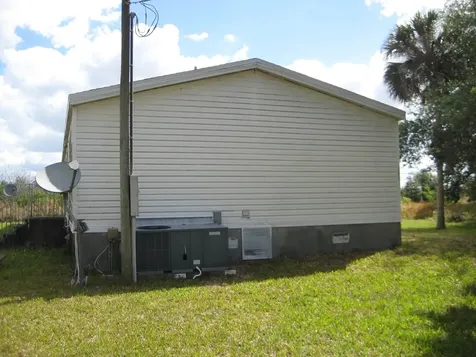 14455 NW 284th Street Okeechobee FL 34972