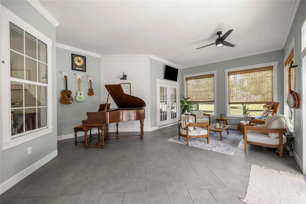 25162 NW 204th Place High Springs FL 32643