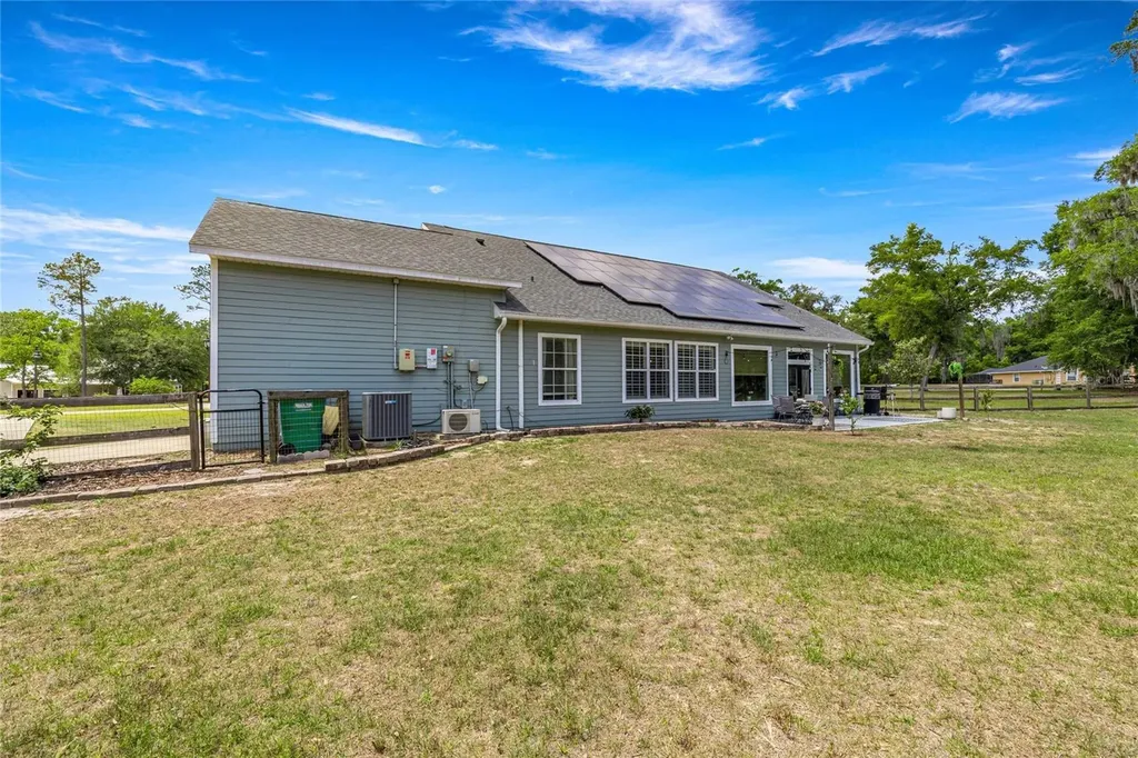 25162 NW 204th Place High Springs FL 32643