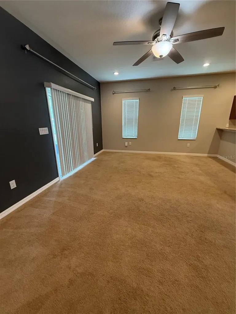 4656 Vignette Sarasota FL 34240