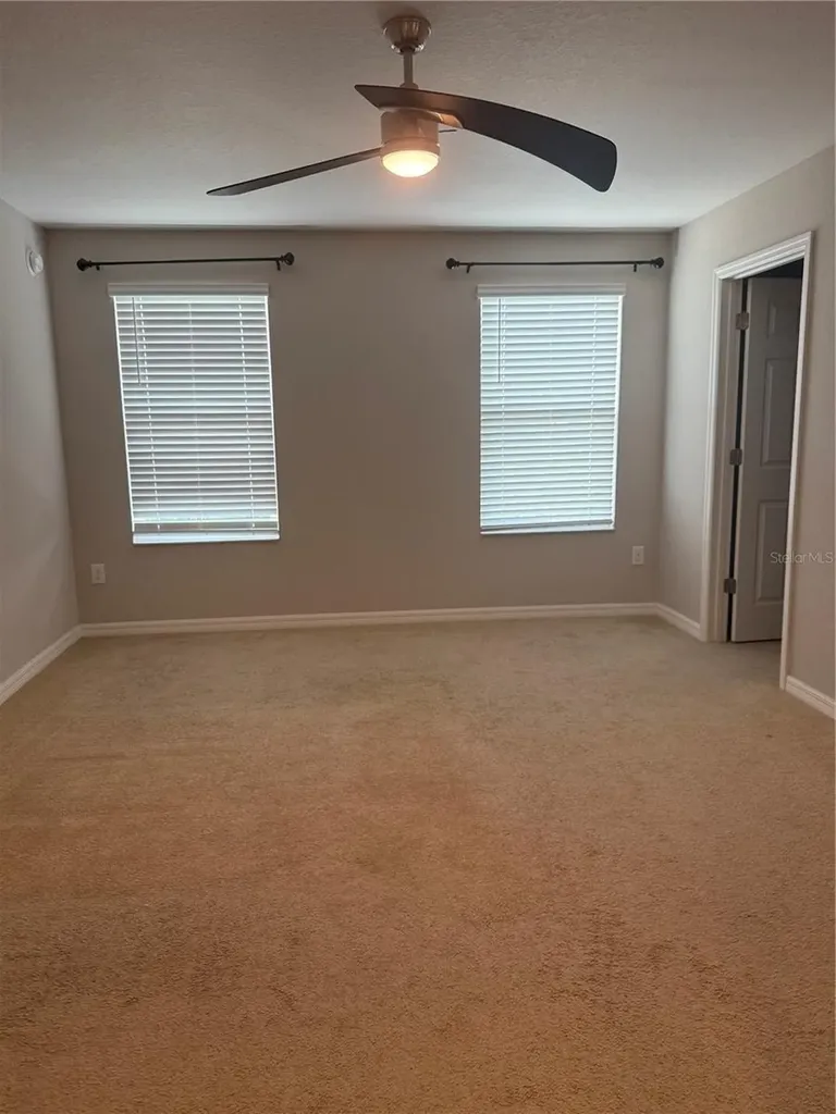 4656 Vignette Sarasota FL 34240