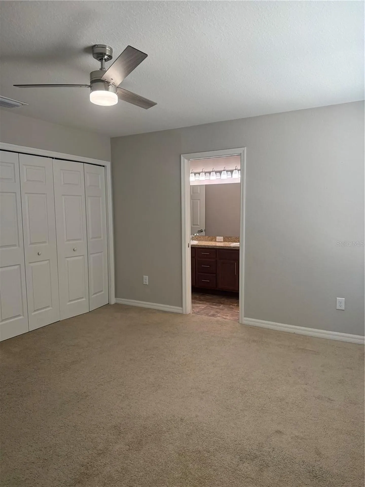 4656 Vignette Sarasota FL 34240