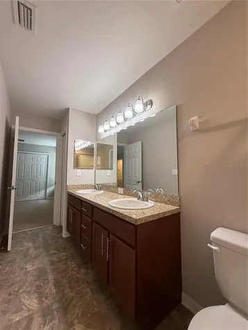 4656 Vignette Sarasota FL 34240