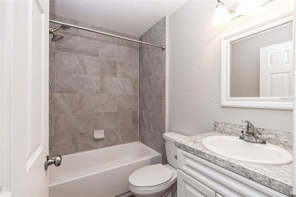 6512 NW 11 Avenue Ocala FL 34475
