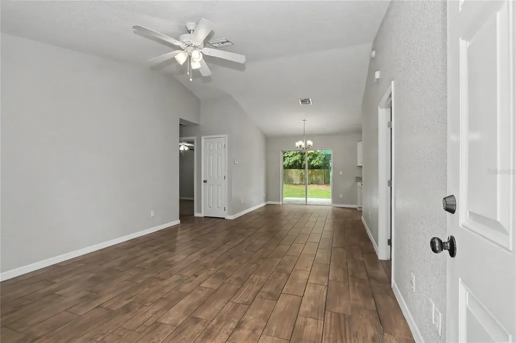 6512 NW 11 Avenue Ocala FL 34475