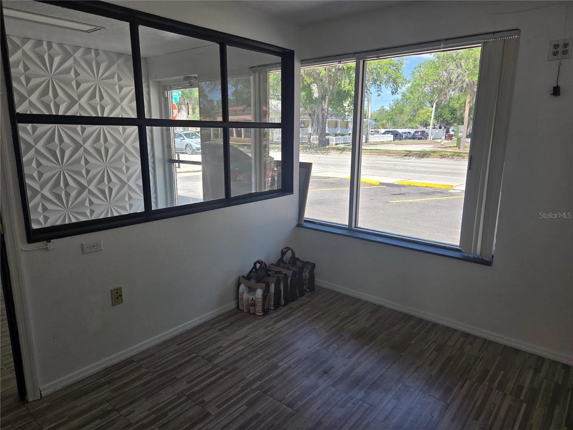 820 N Main Street Kissimmee FL 34744