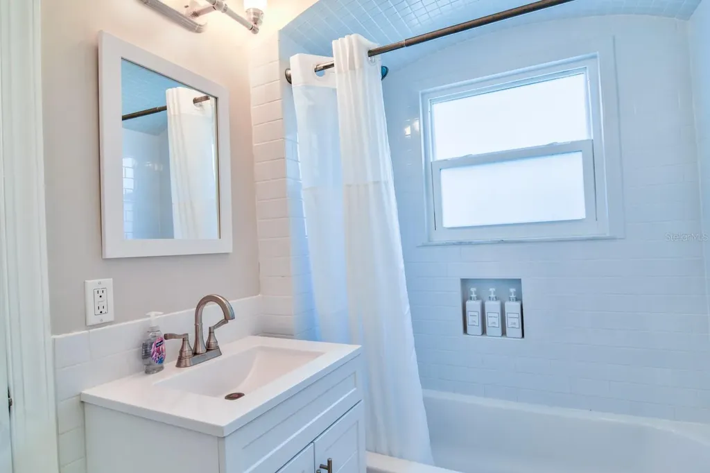 15565 Gulf Boulevard Redington Beach FL 33708