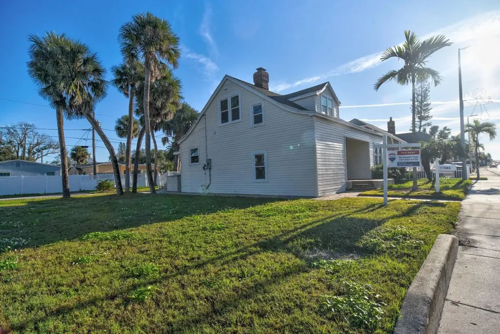 15565 Gulf Boulevard Redington Beach FL 33708