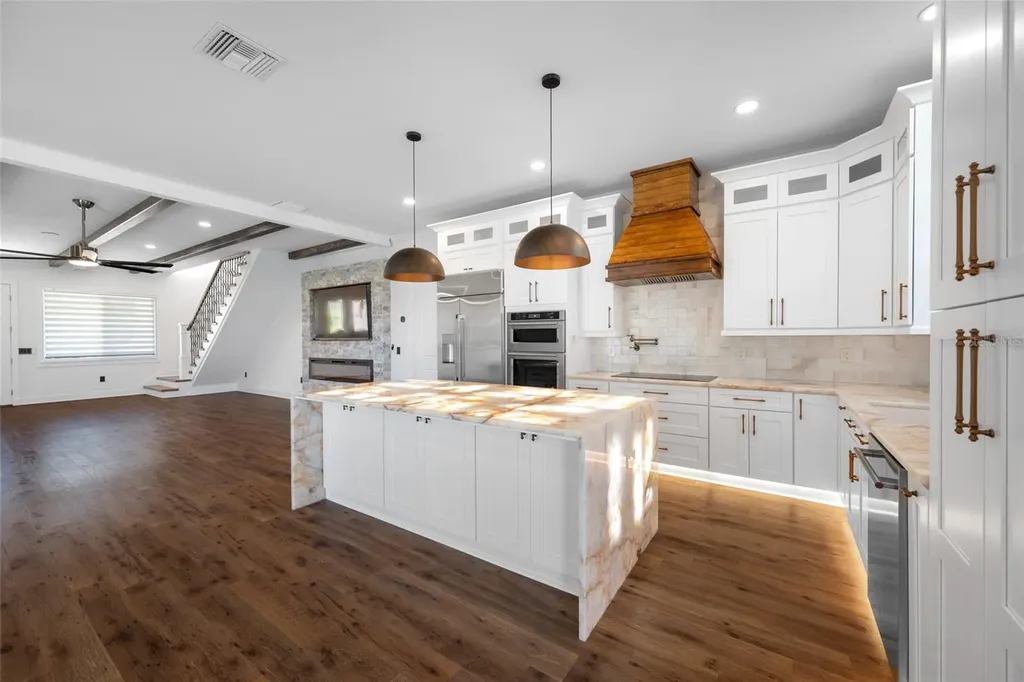 3426 Channelside Court Safety Harbor FL 34695