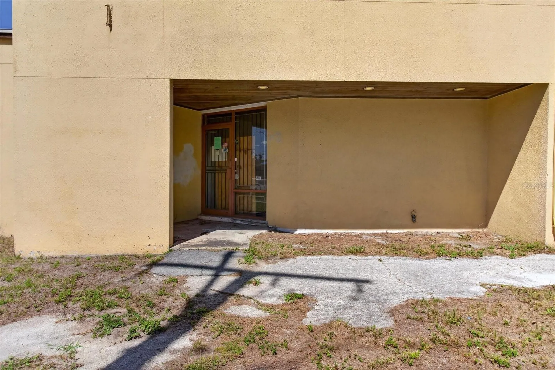 2024 Grant Street Tampa FL 33605