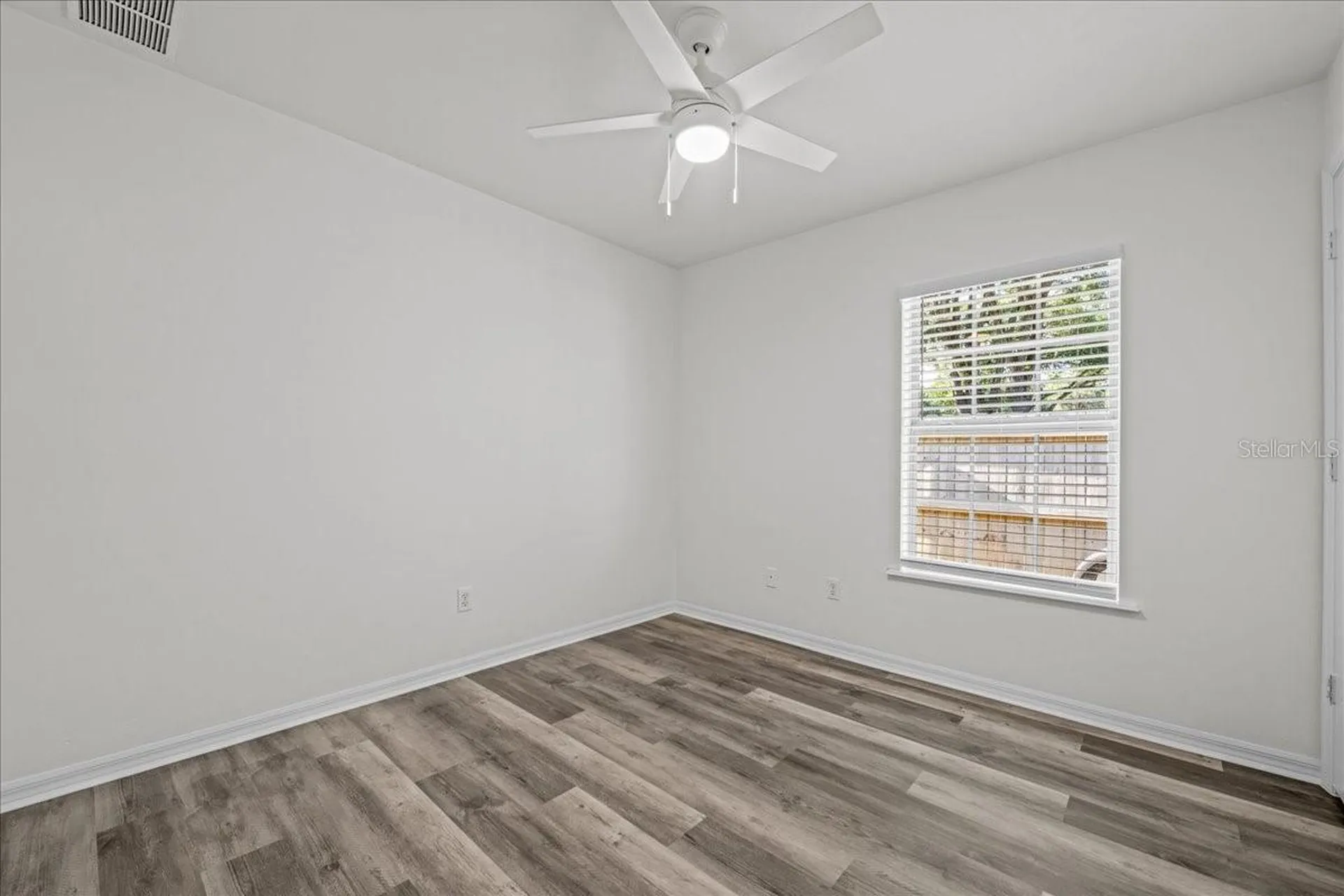 415 NW 10th Street Gainesville FL 32601
