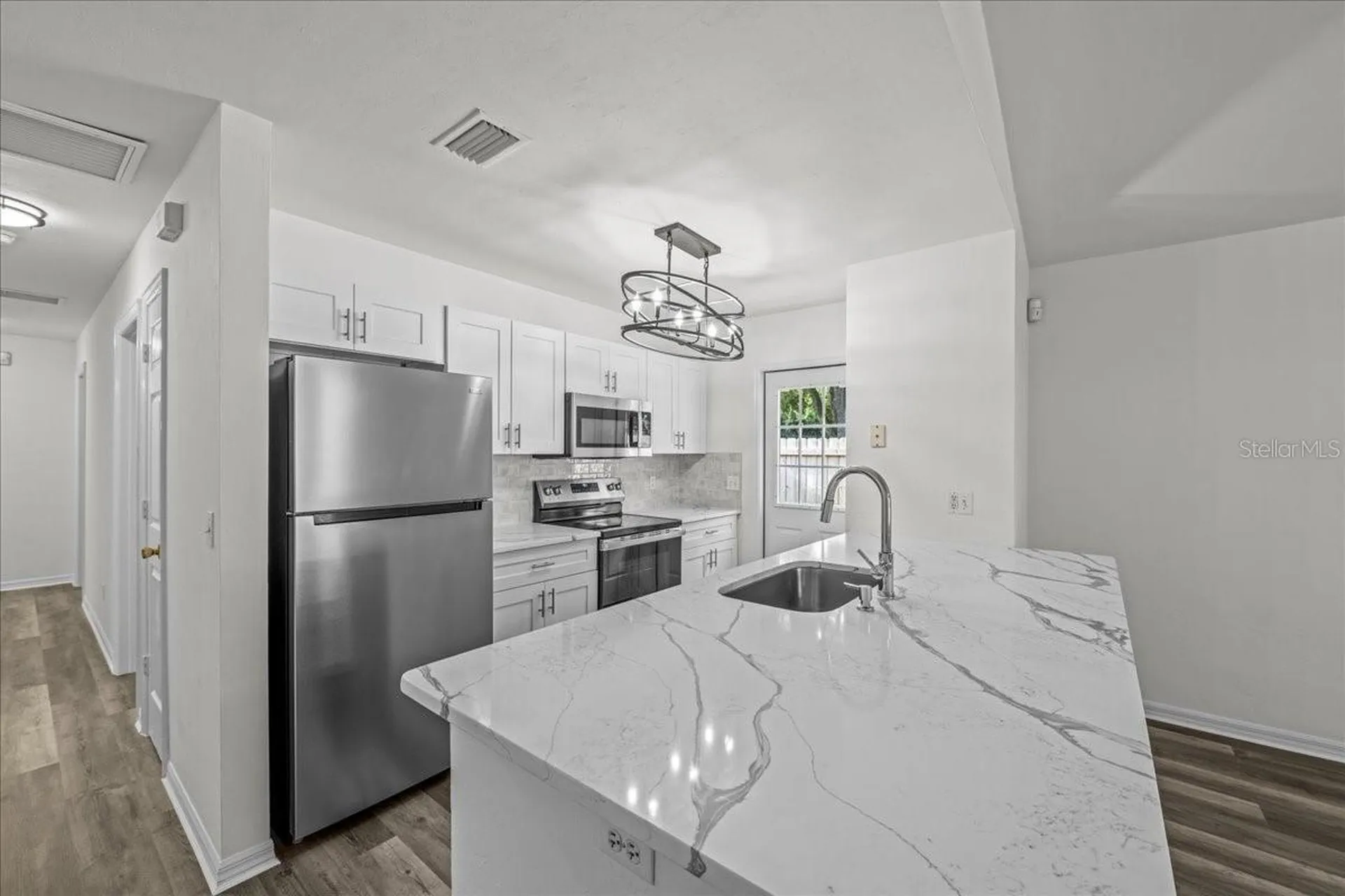 415 NW 10th Street Gainesville FL 32601