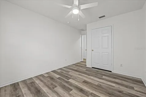 415 NW 10th Street Gainesville FL 32601