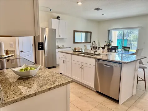 438 Conway Avenue St Cloud FL 34771
