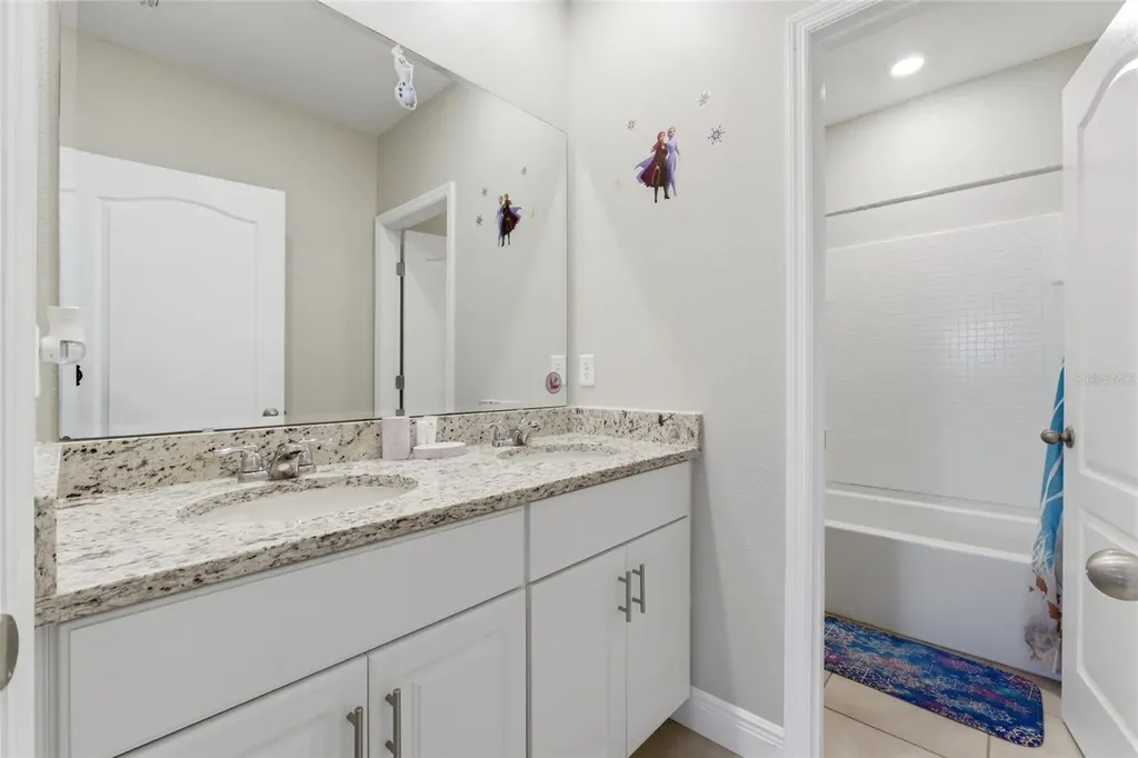 7635 Oakmoss Loop Davenport FL 33837