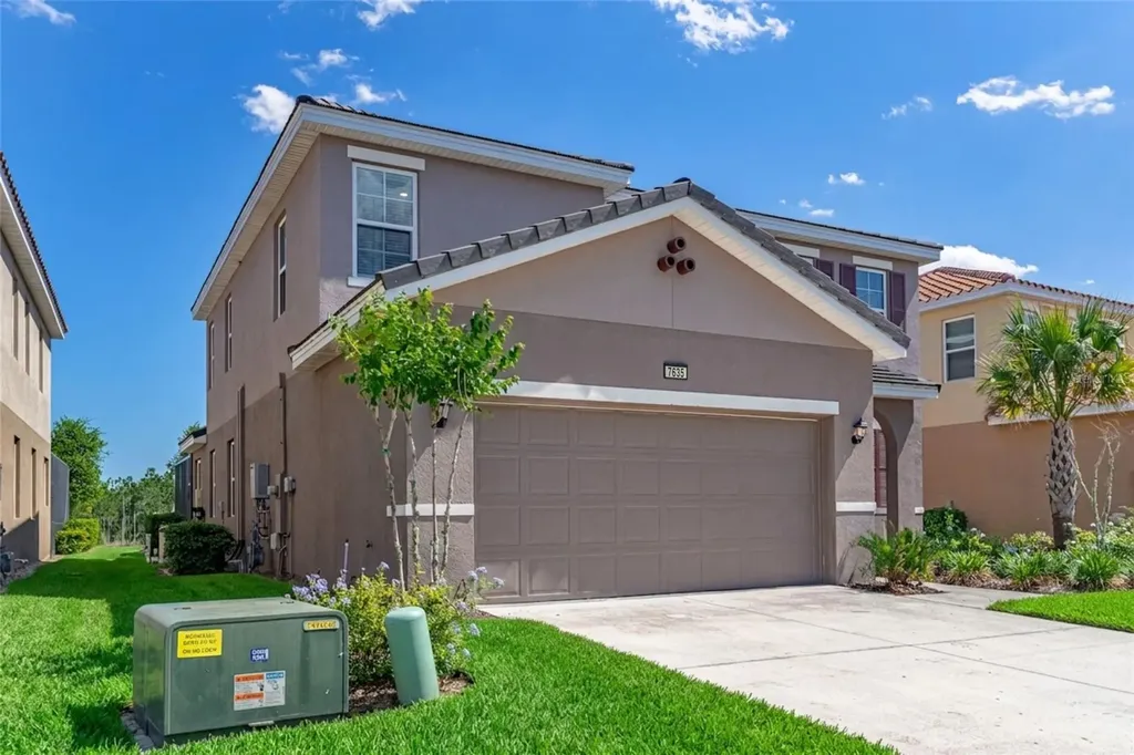 7635 Oakmoss Loop Davenport FL 33837