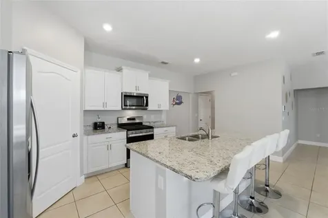 7635 Oakmoss Loop Davenport FL 33837