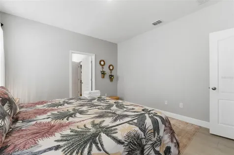 7635 Oakmoss Loop Davenport FL 33837